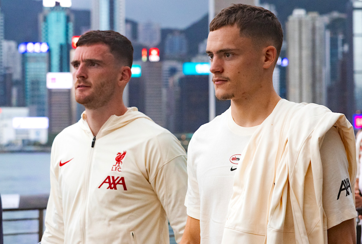 Bild till nyheten Fansens lag: "Robbo" in – Wirtz på bänken 