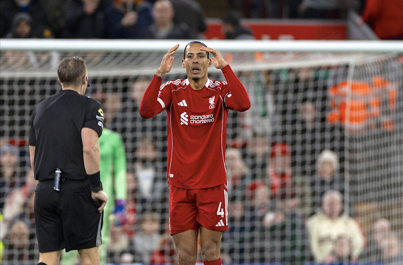 Tre nyckelspelare riskerar avstängning