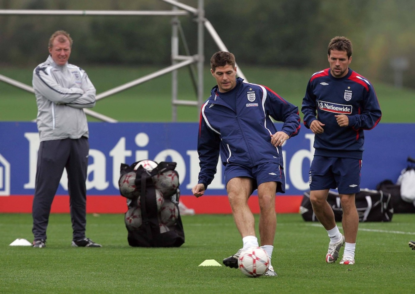 Bild till nyheten Kan bli första engelska mästerskapstruppen på 40 år utan en "Röd"