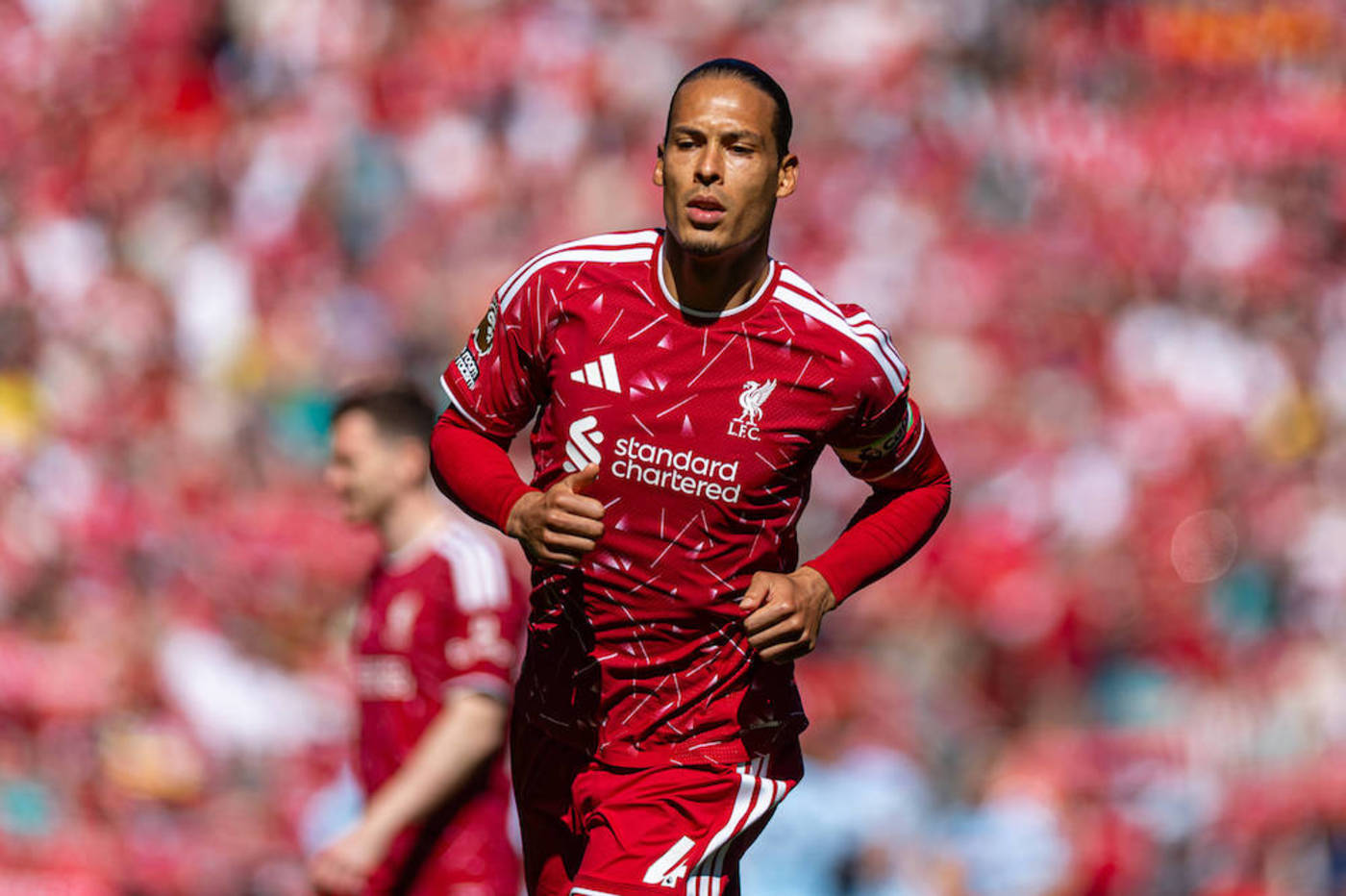 ▶️ Van Dijk: Vi ska kunna utmana om ligatiteln