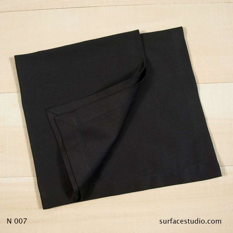 N 007 Black Solid Napkin