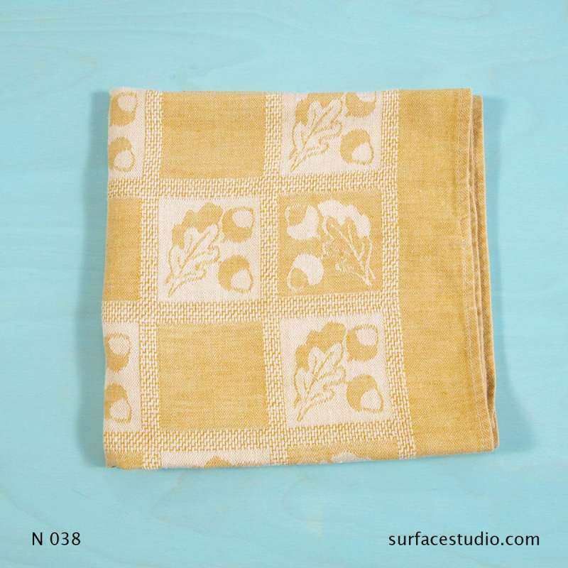 N 038 Yellow Acorn Patterned Napkin