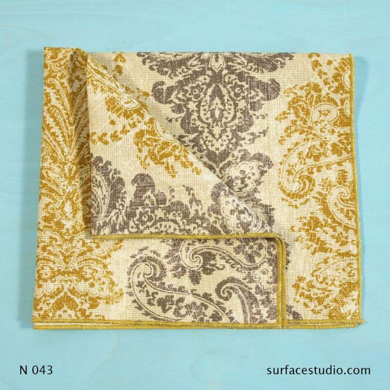 N 043 Yellow Paisley Pattern Napkin