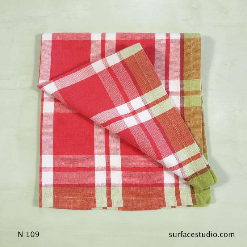 N 109 Red White and Green Plaid Napkin