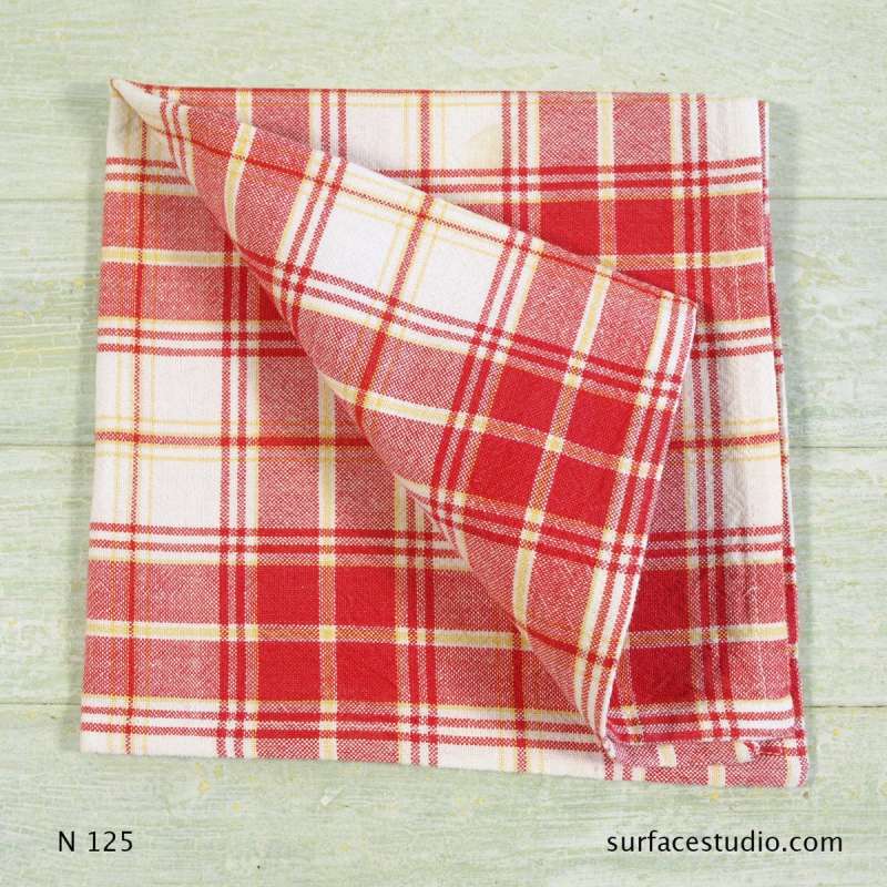 N 125 Red Plaid Napkin