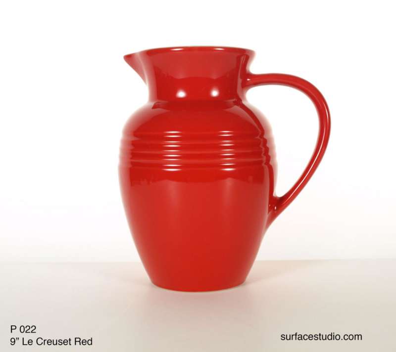 P 022 Le Creuset Red