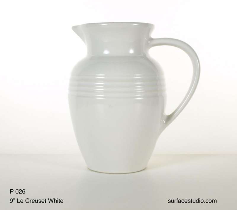 P 026 Le Creuset White