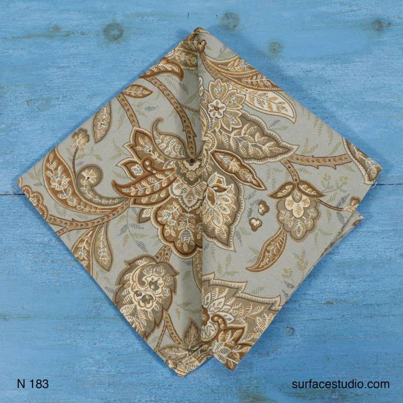 N 183 Grey Floral Patterned Napkin