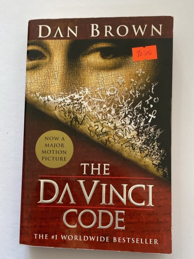 The Da Vinci Code by Dan Brown — front cover