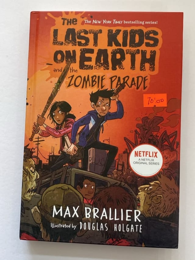 The Last Kids on Earth and the Zombie Parade by Max Brallier — front cover
