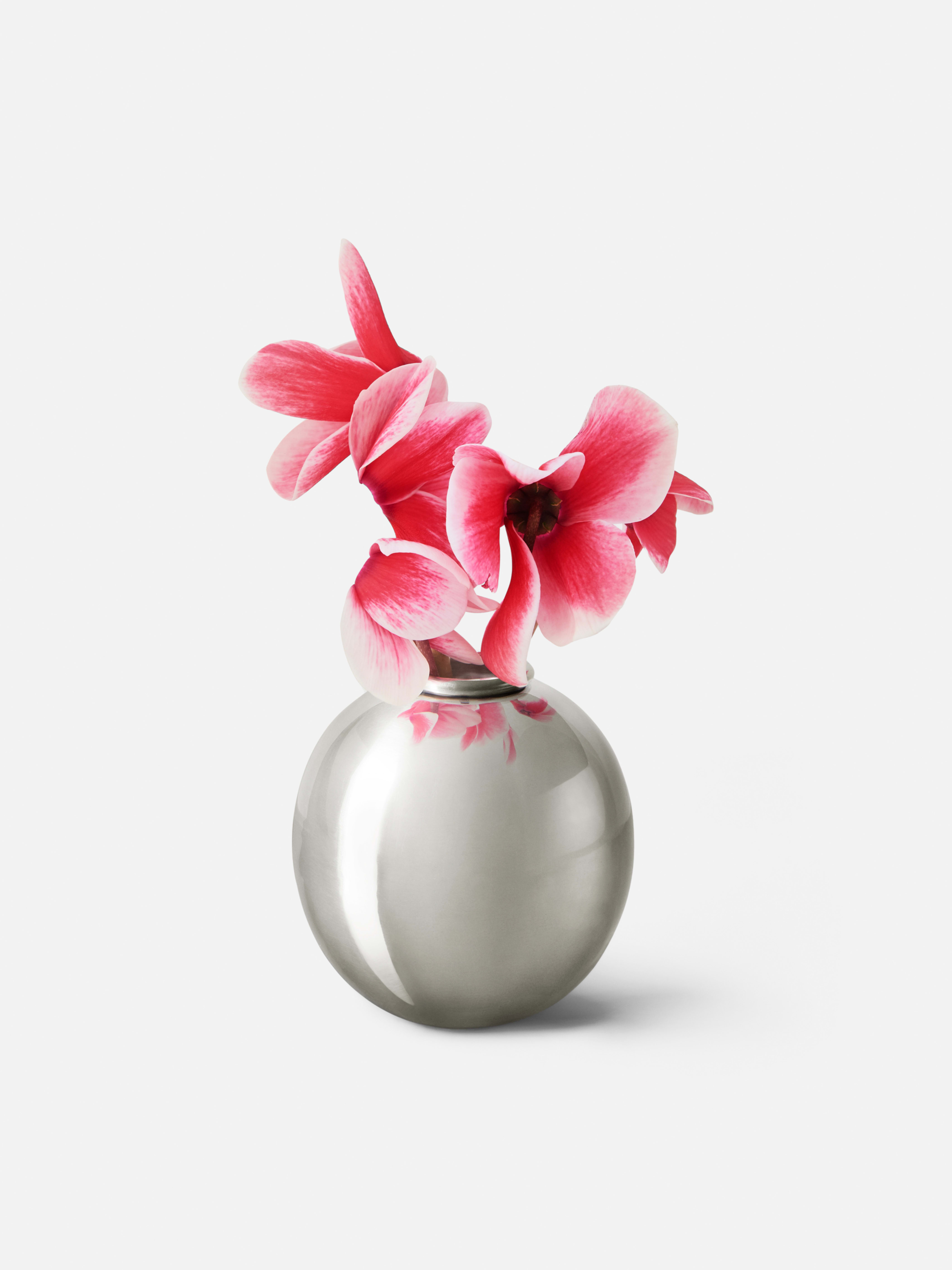 Product image thumbnail 1 of 0