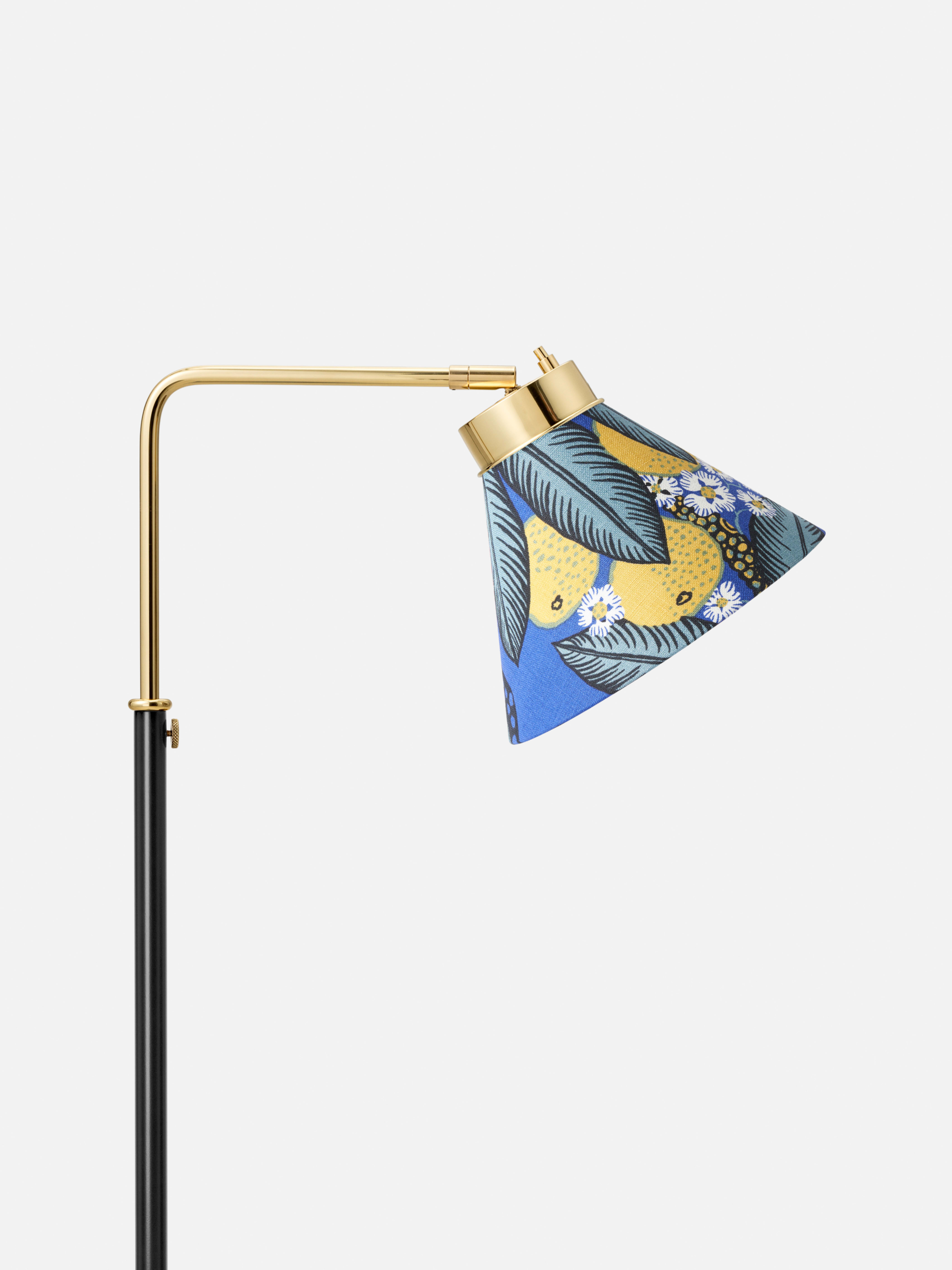 Product image thumbnail 1 of 0