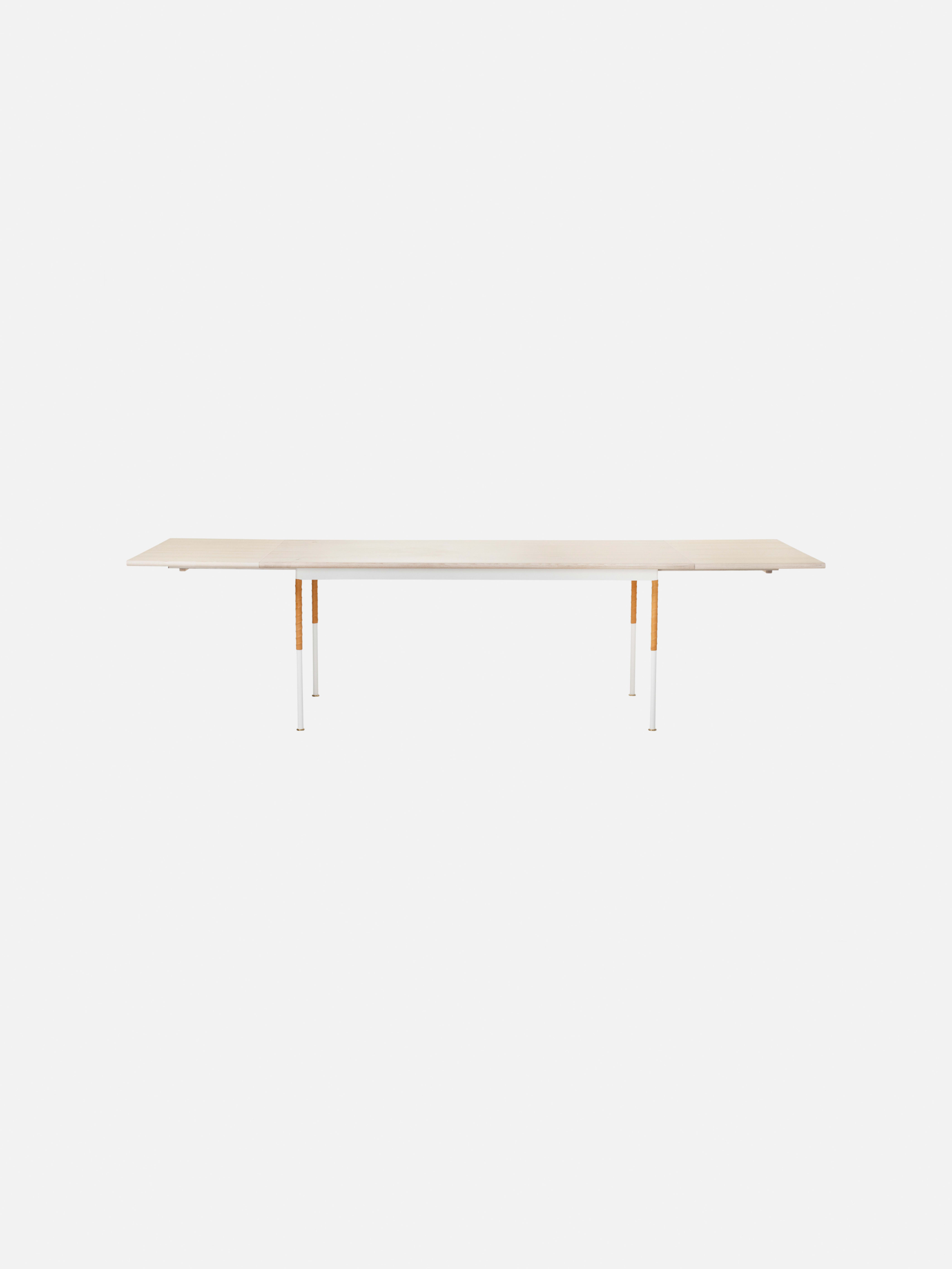 Dining Table À Table