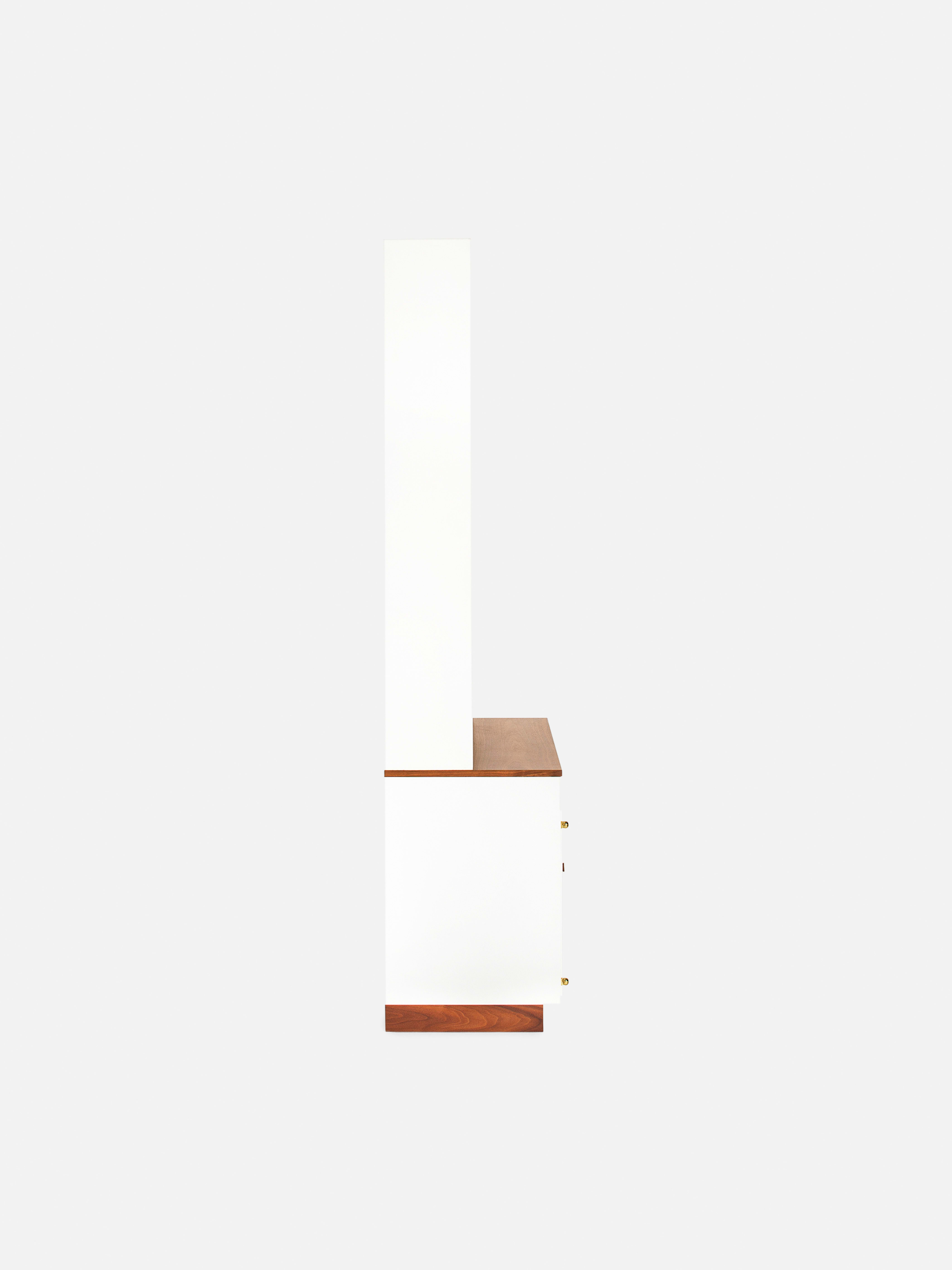 Product image thumbnail 1 of 0