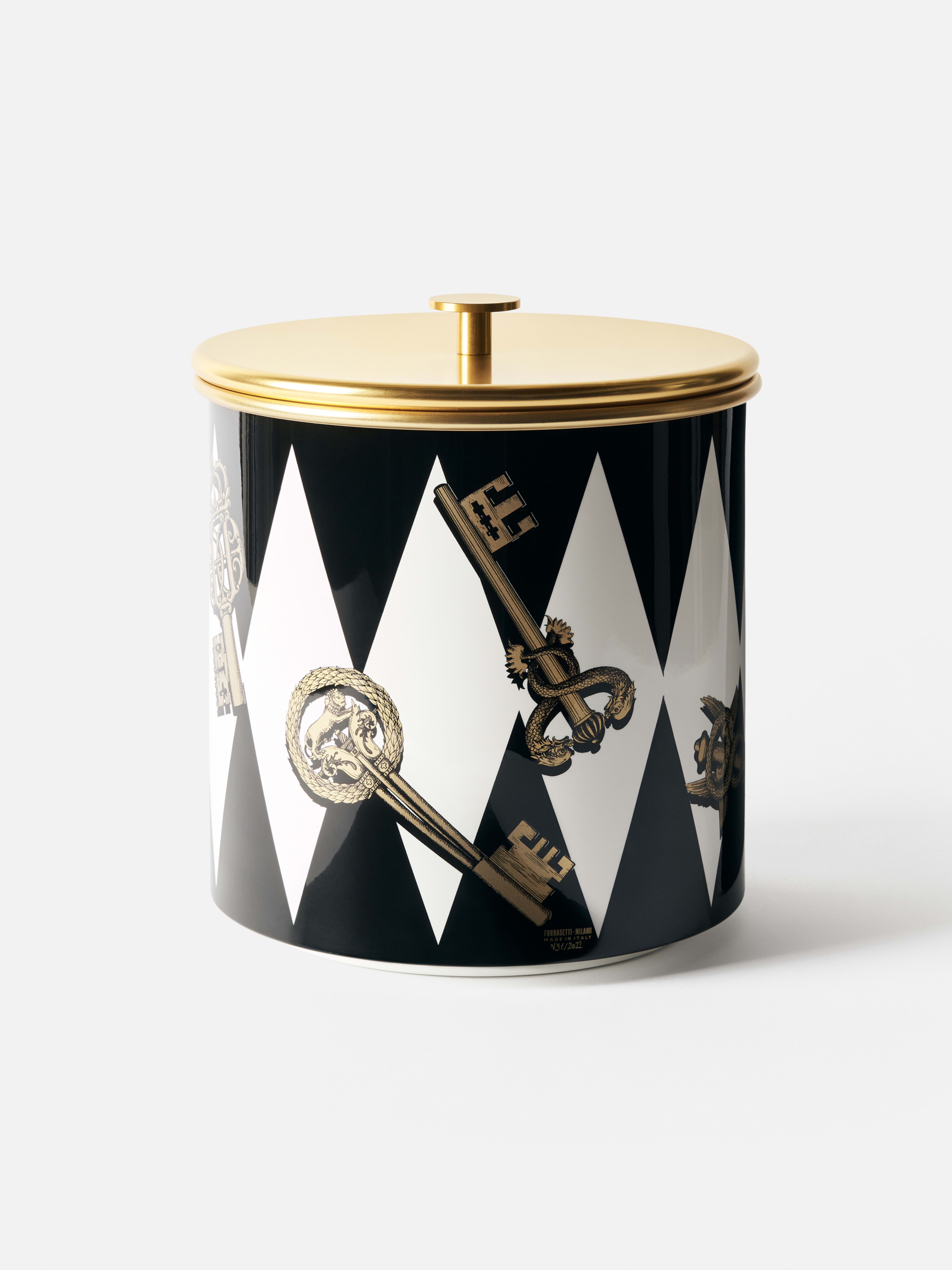 Product image thumbnail 1 of 0