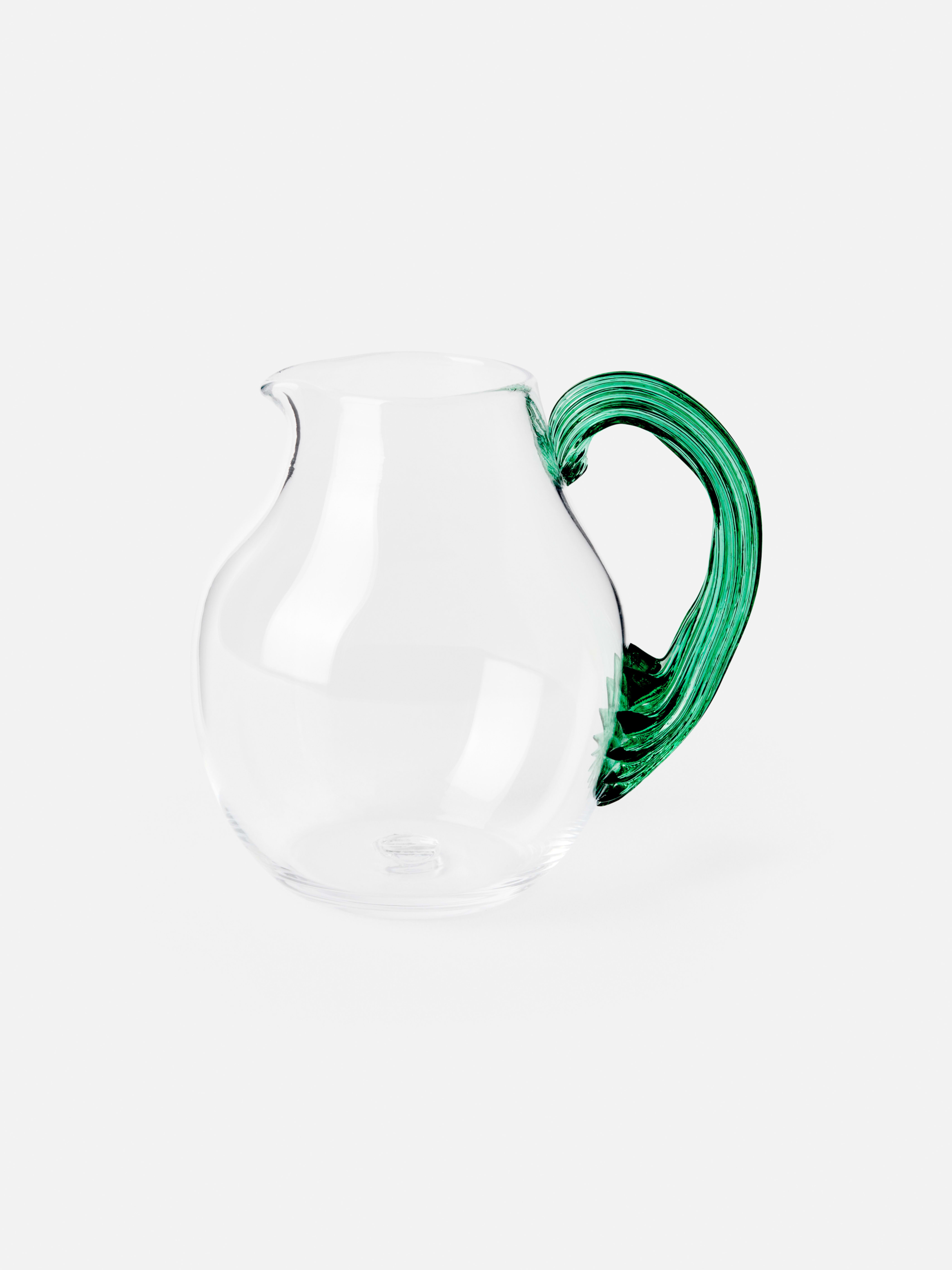 Pitcher Vivianne