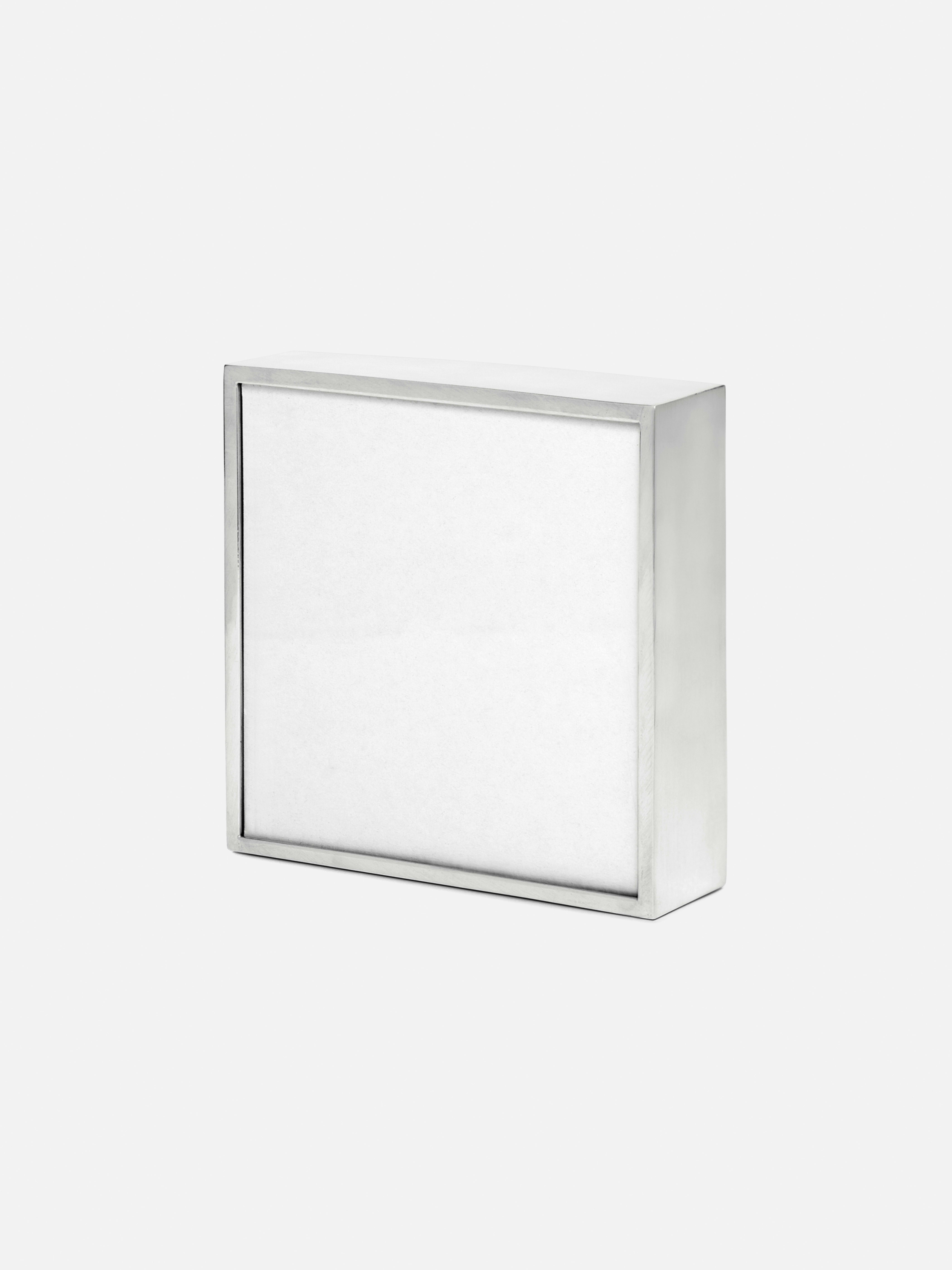 Product image thumbnail 1 of 0