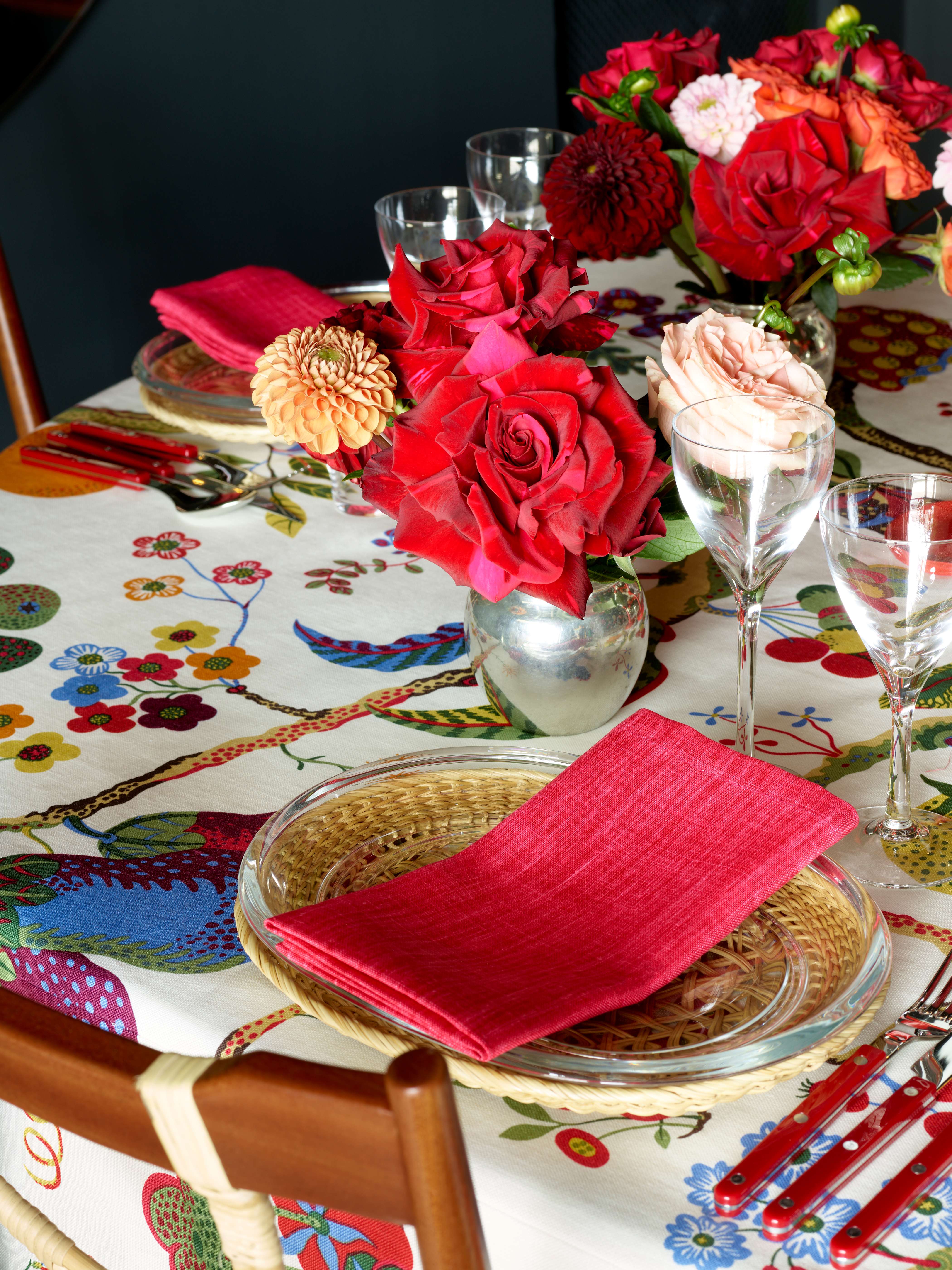 the-cosiness-and-refinement-that-dwell-in-a-home-make-life-beautiful