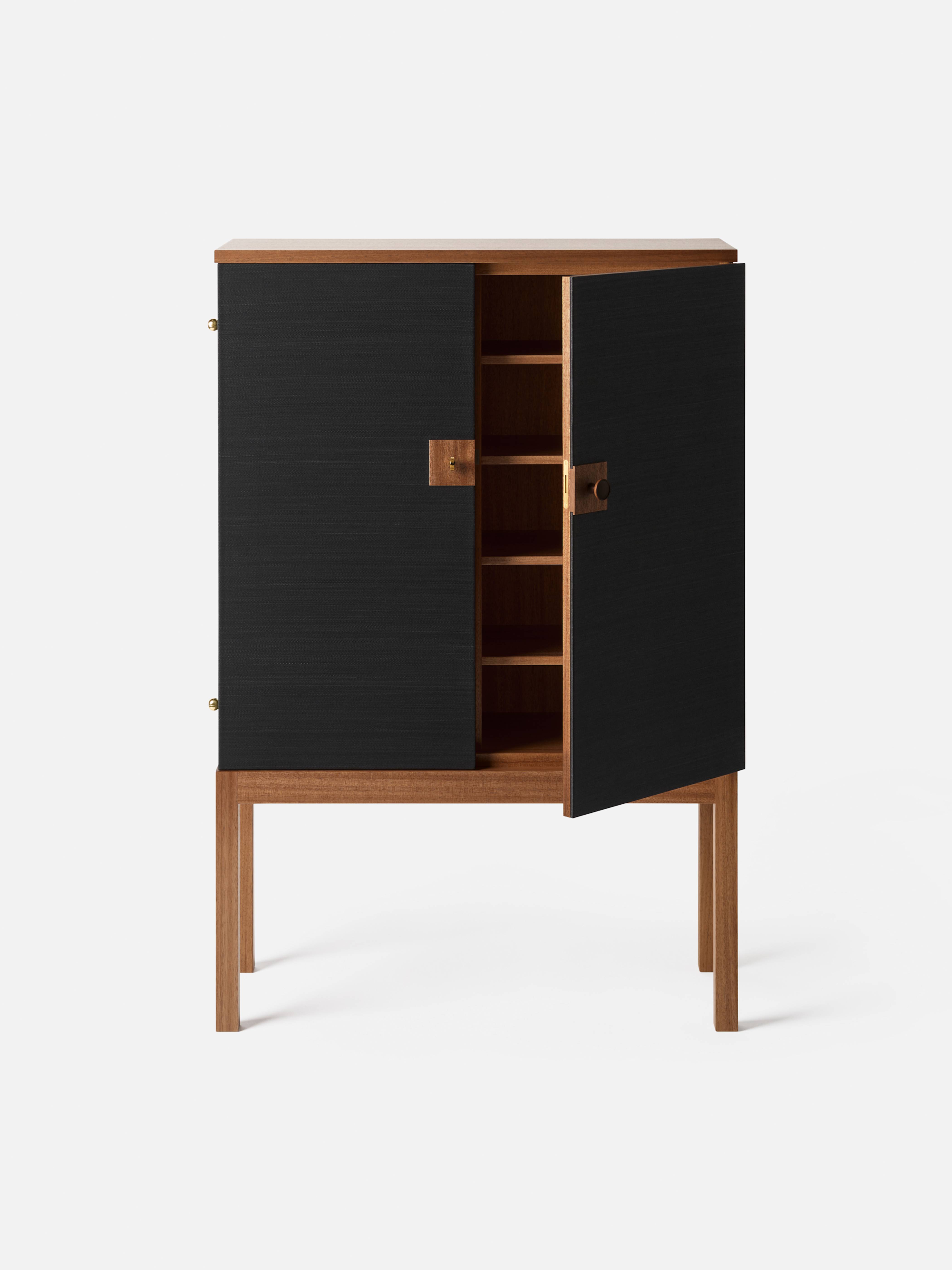 Product image thumbnail 1 of 0