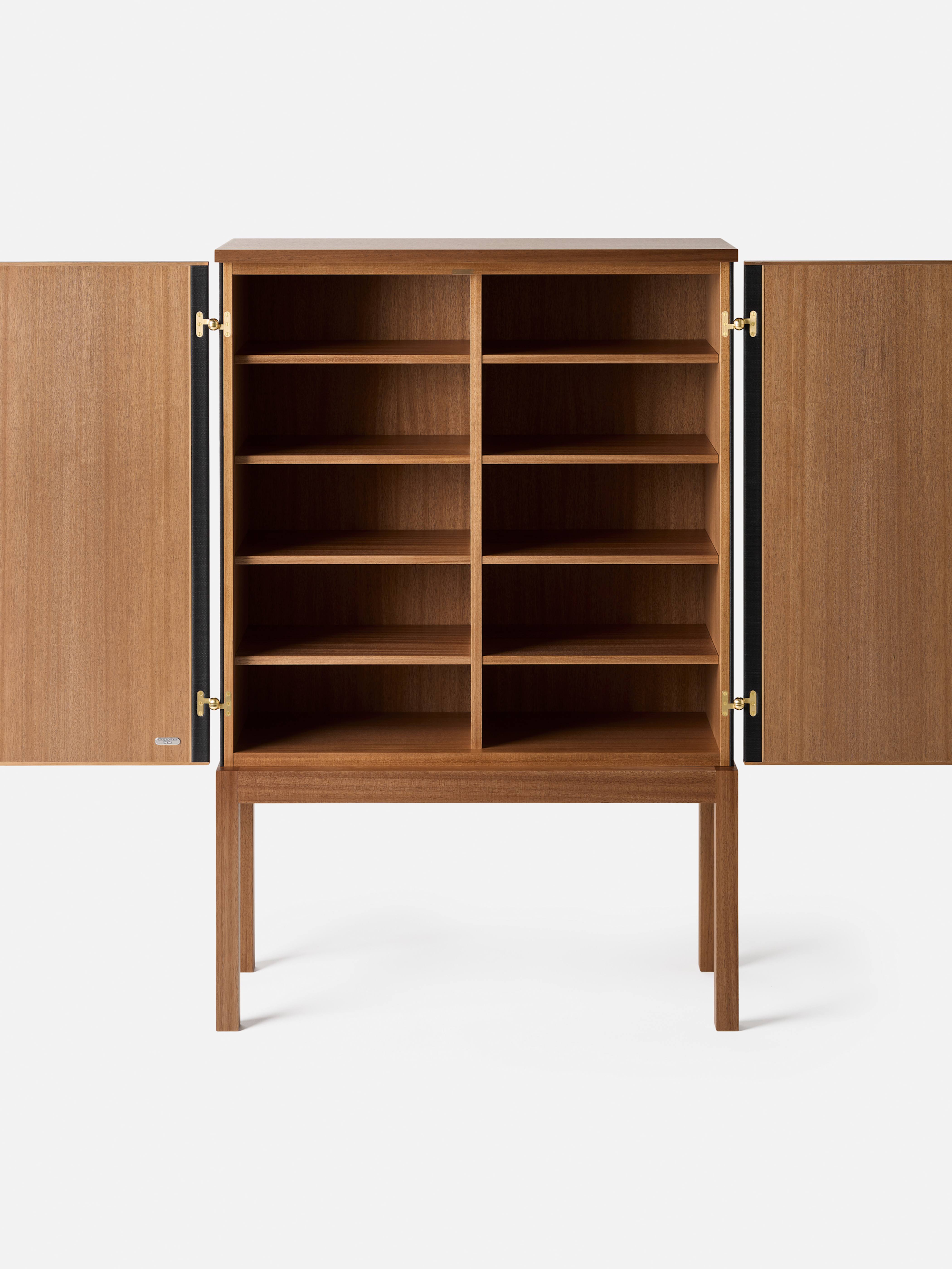 Product image thumbnail 1 of 0