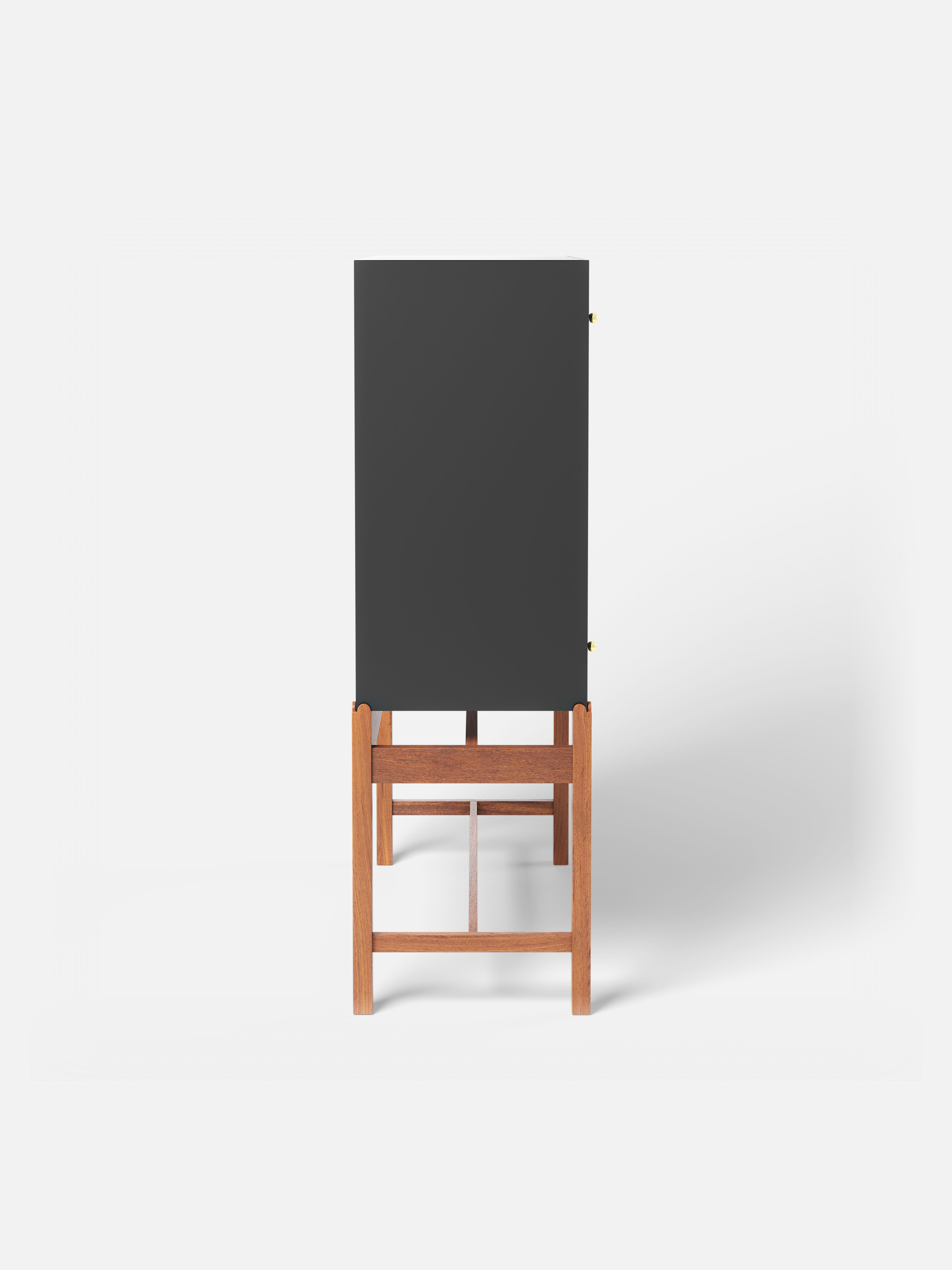 Product image thumbnail 1 of 0