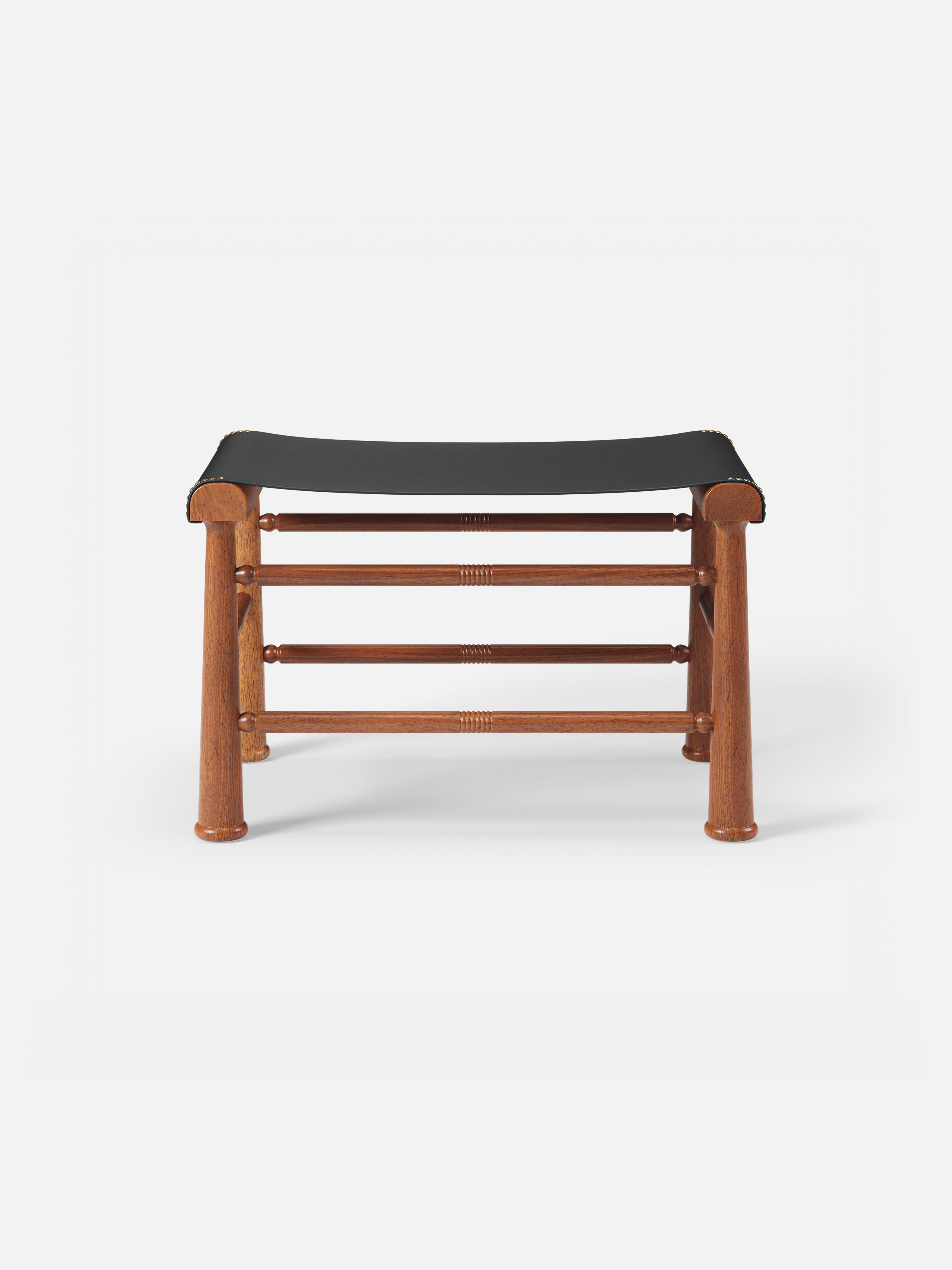 Stool 1063 Mahogny - Josef Frank Stool 1063 Mahogny - Josef Frank