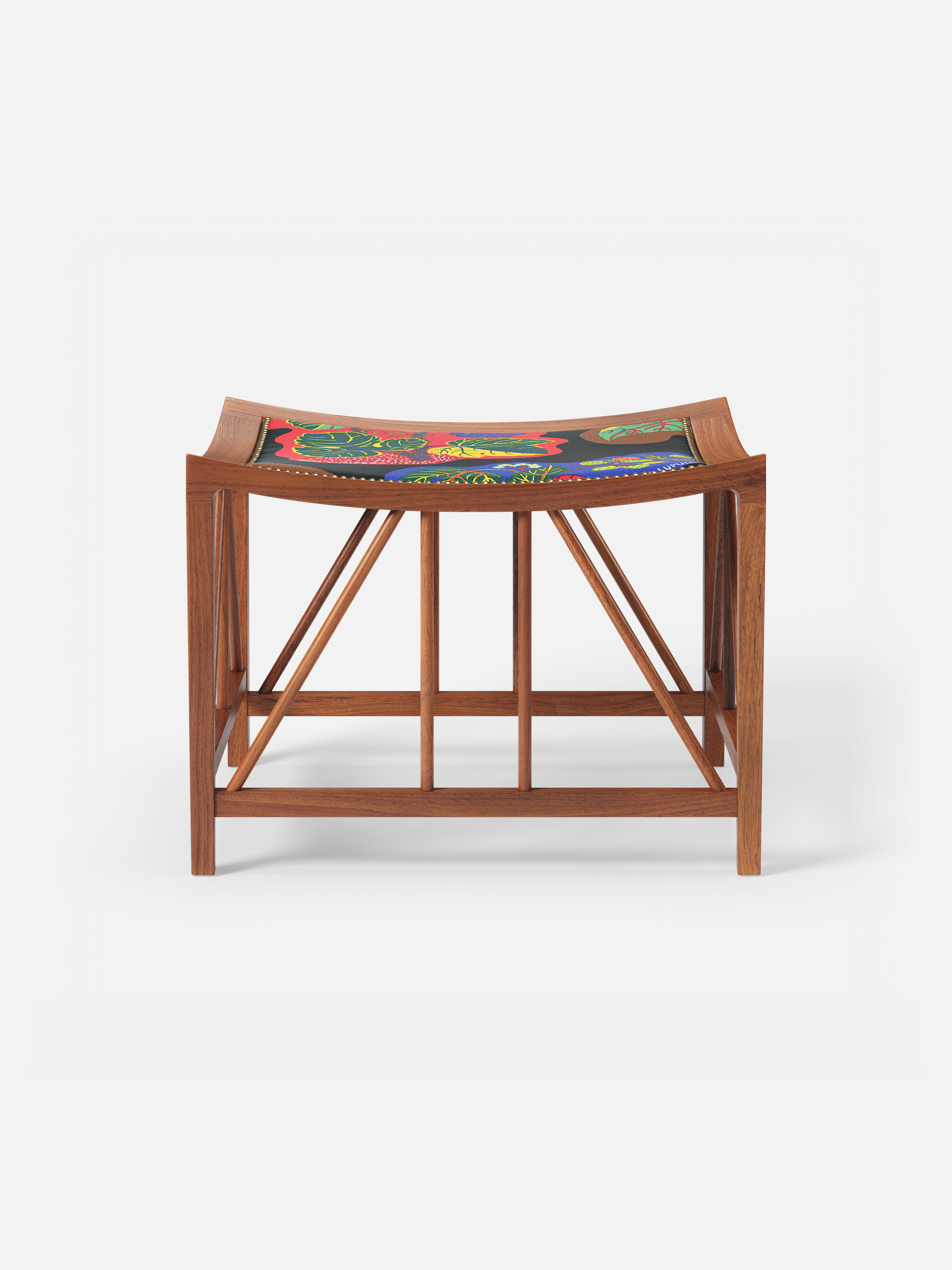 Stool 1063