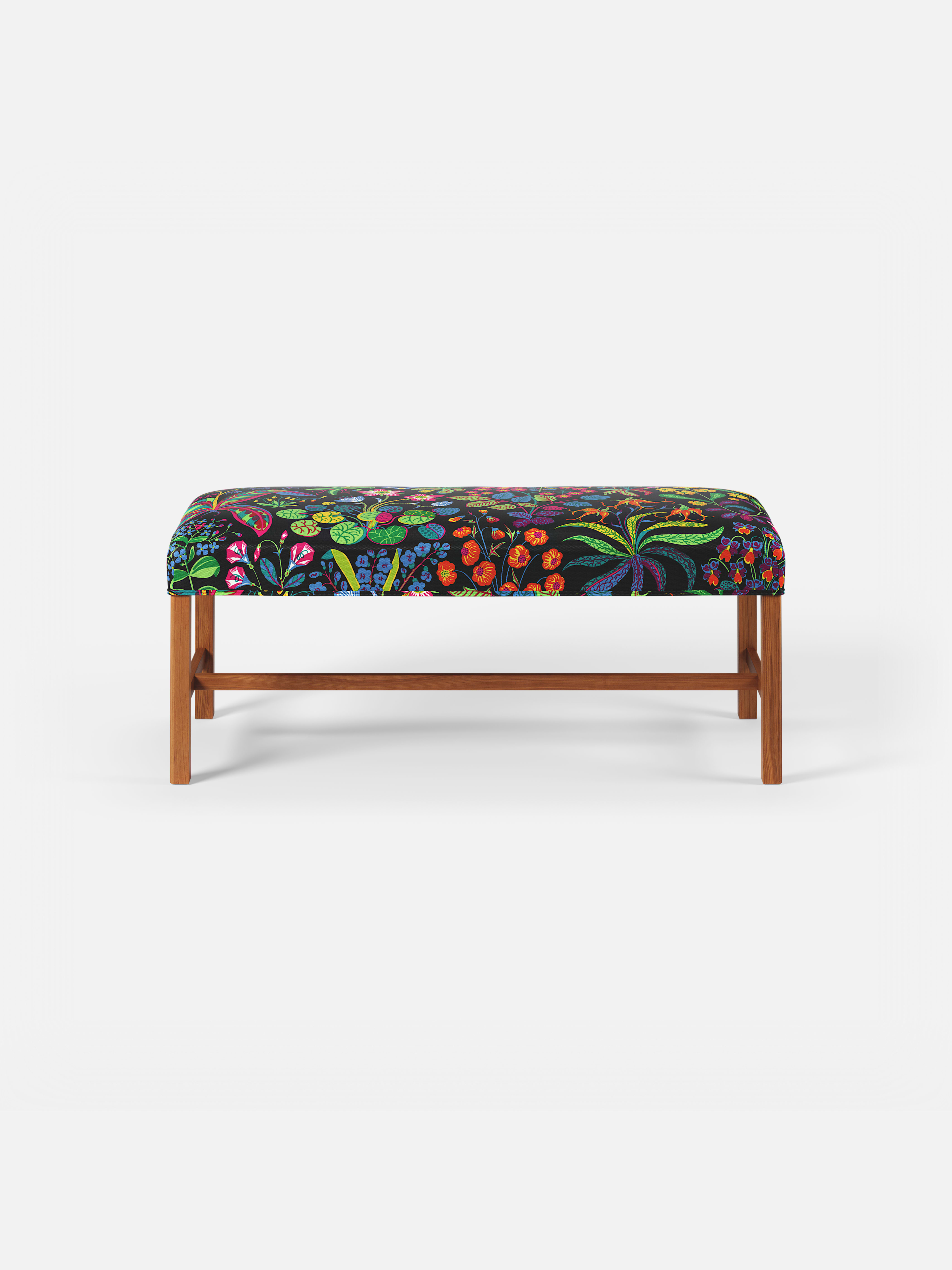 Stool 2082