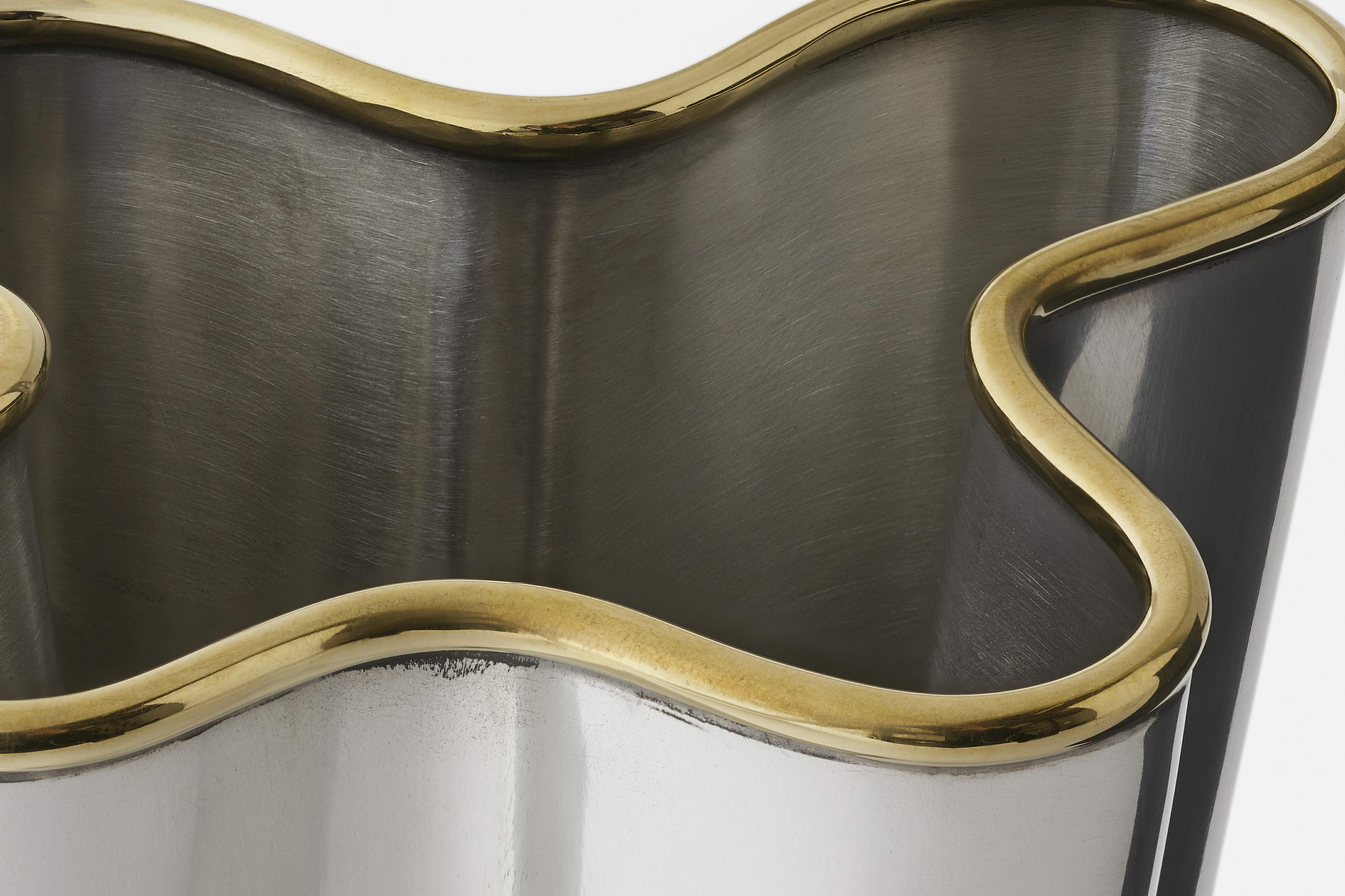 Product detail image 1 / 0