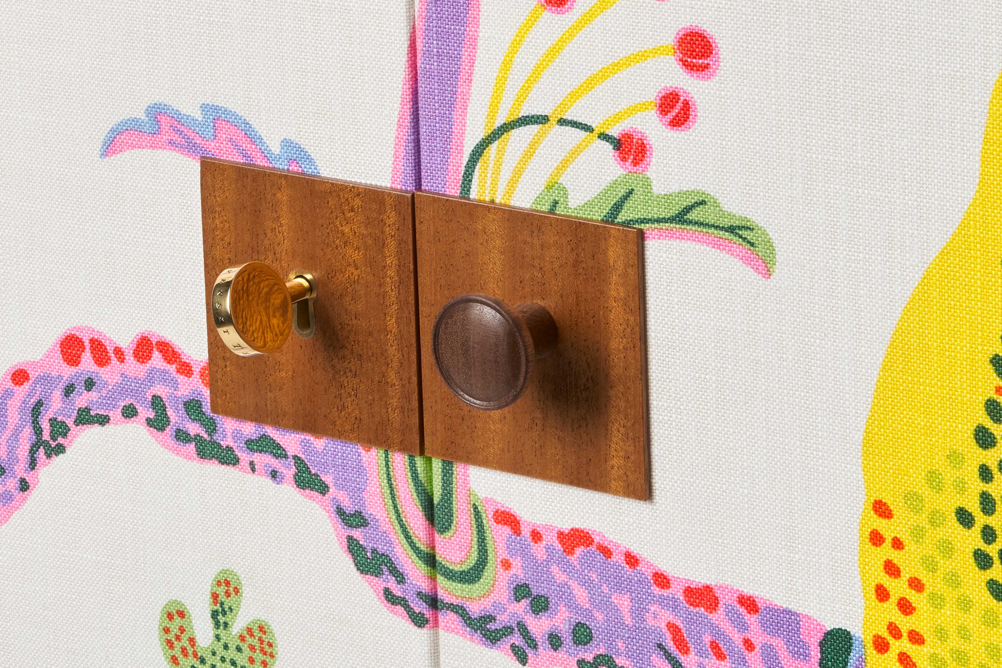 Product detail image 1 / 0