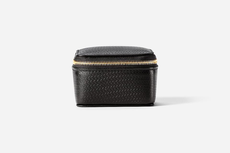 Product detail image 1 / 0
