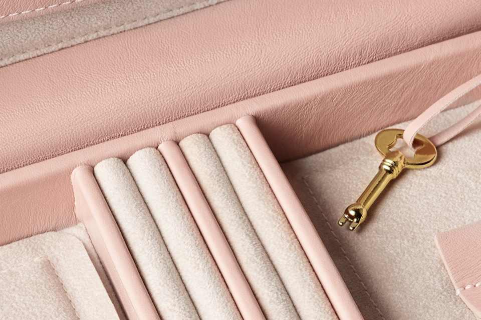 Product detail image 1 / 0