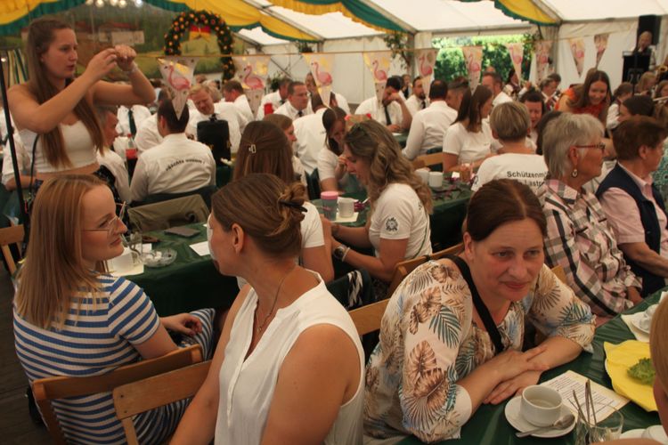 Bild 13 aus Schützenfest 2024