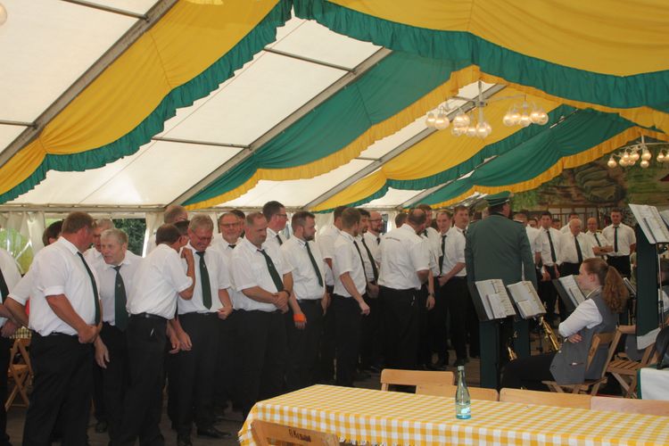 Bild 12 aus Schützenfest 2019