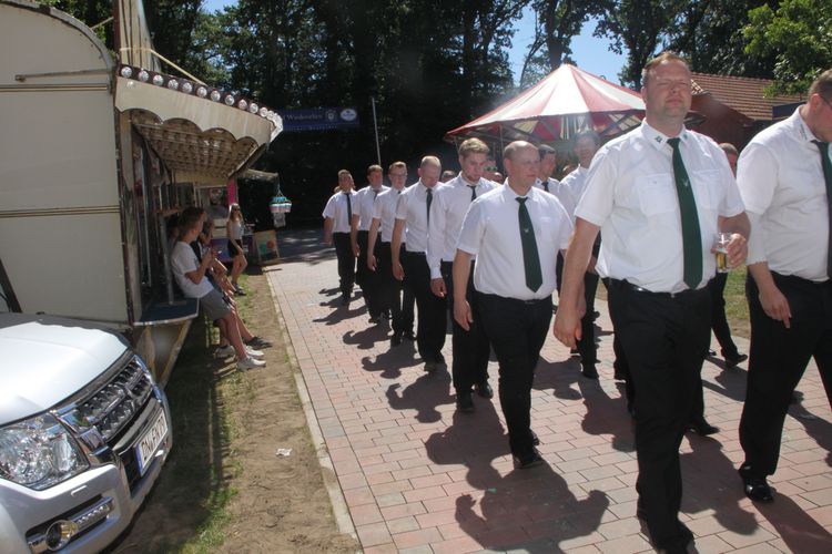 Bild 20 aus Schützenfest 2019