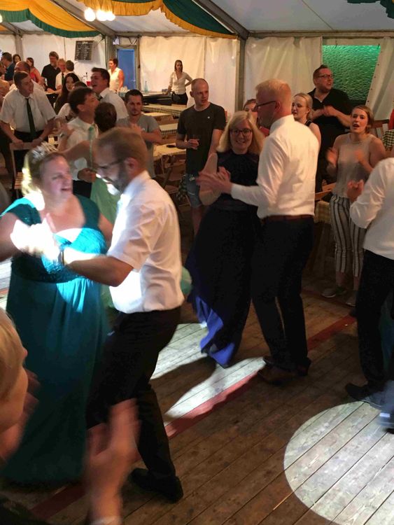 Bild 38 aus Schützenfest 2019