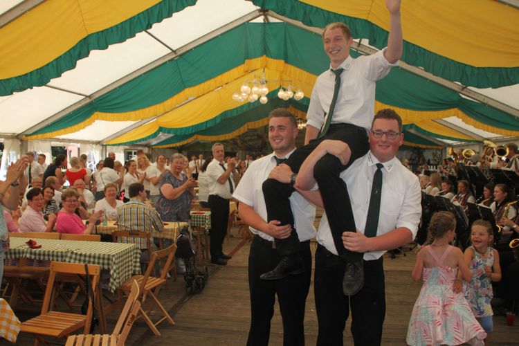 Bild 34 aus Schützenfest 2019