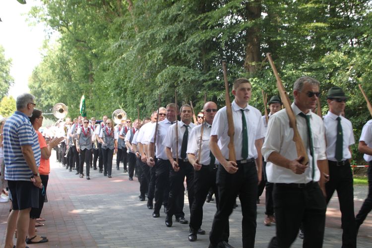 Bild 60 aus Schützenfest 2019
