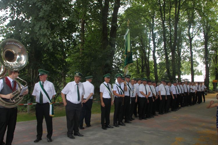 Bild 64 aus Schützenfest 2019