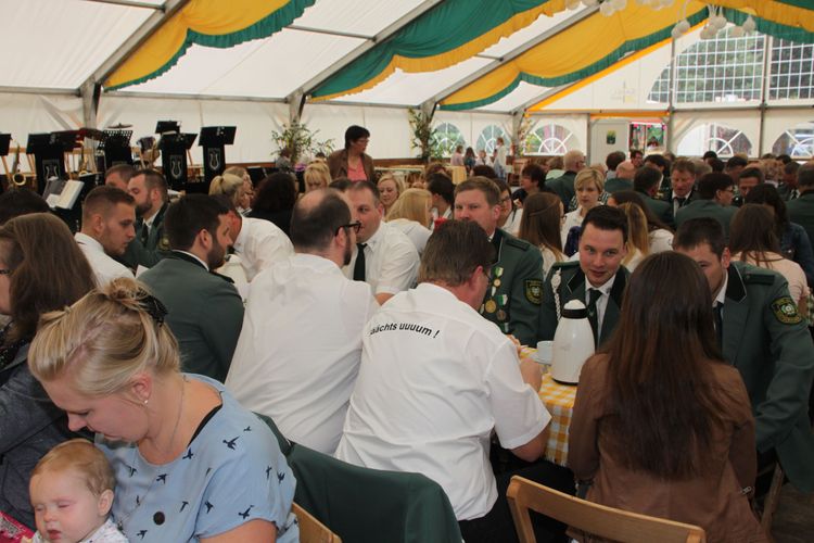 Bild 6 aus Schützenfest 2018