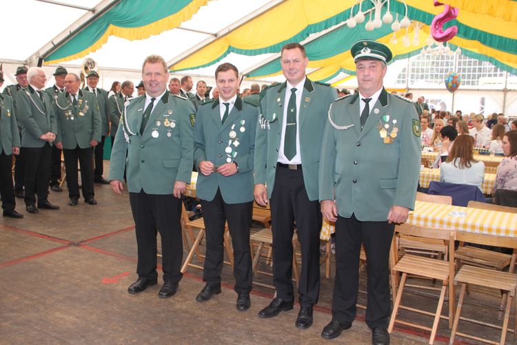 Bild 25 aus Schützenfest 2018