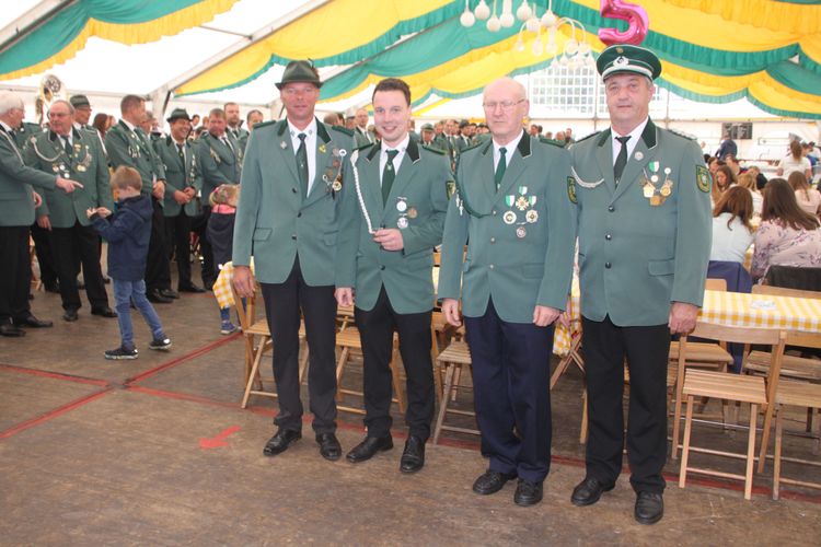 Bild 26 aus Schützenfest 2018