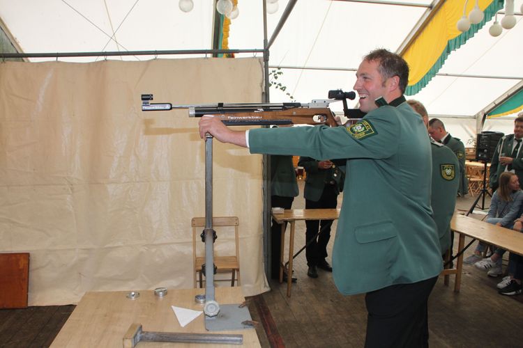 Bild 32 aus Schützenfest 2018