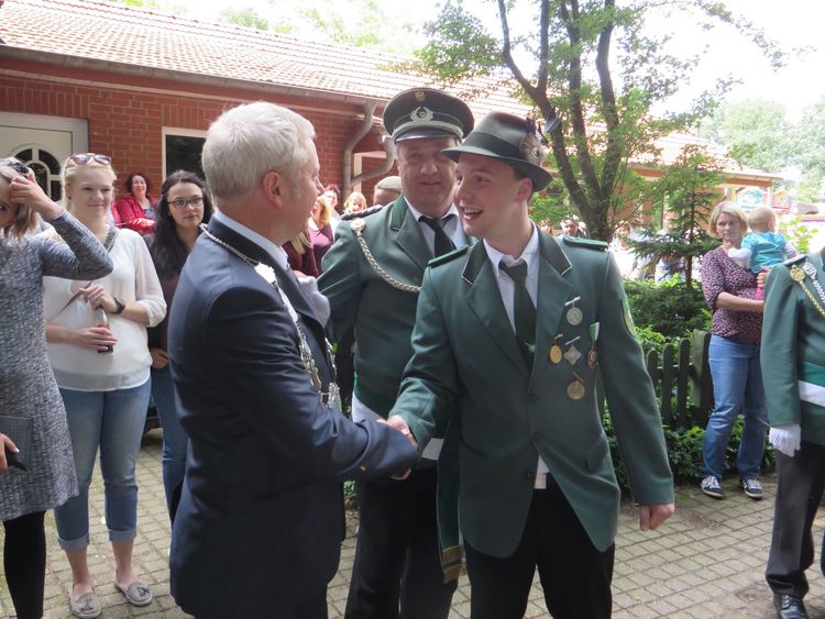 Bild 23 aus Schützenfest 2016