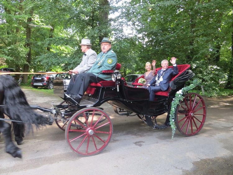 Bild 31 aus Schützenfest 2016