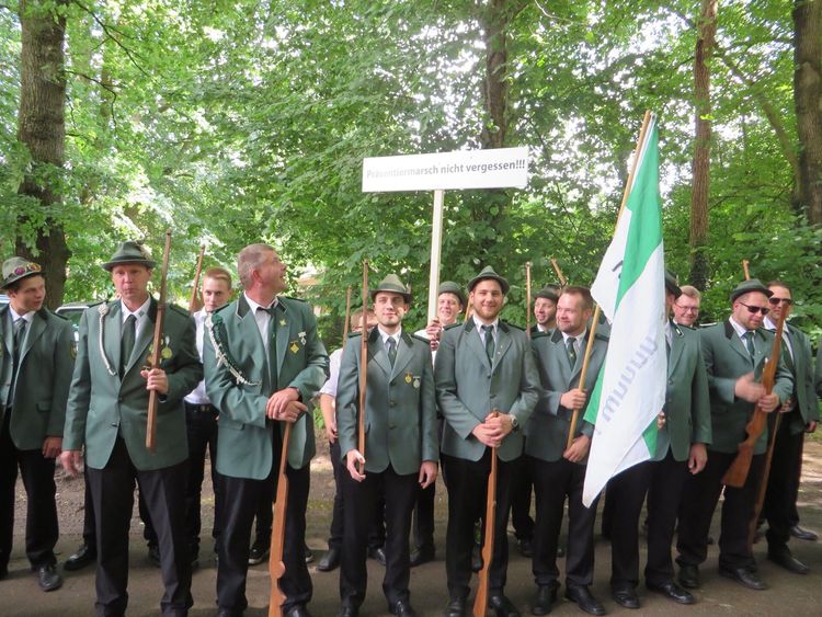 Bild 19 aus Schützenfest 2016