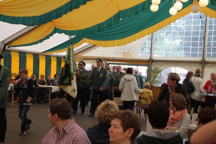 Bild 28 aus Schützenfest 2013
