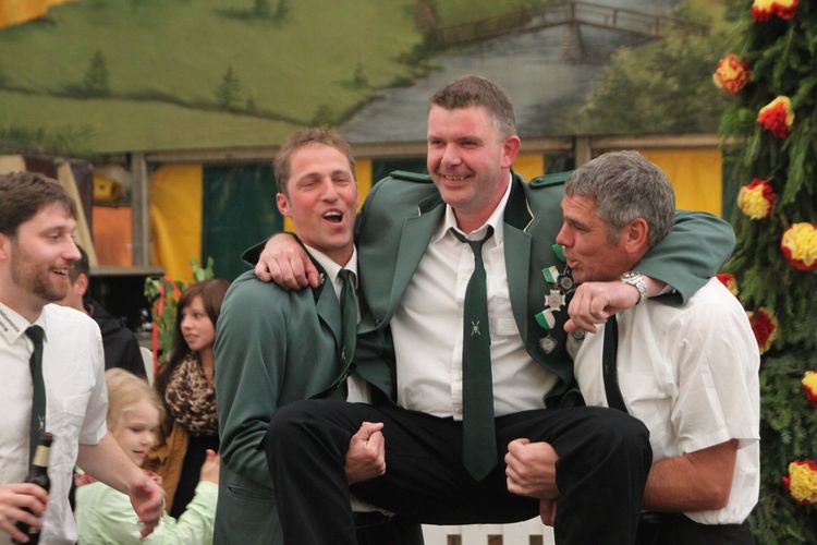 Bild 33 aus Schützenfest 2013