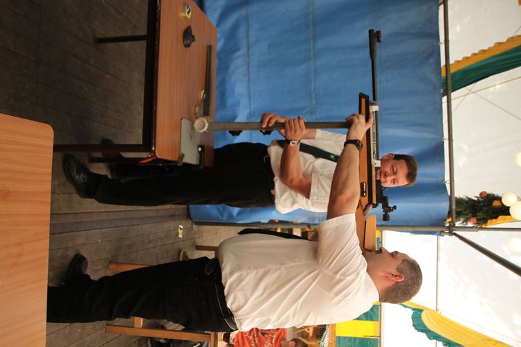 Bild 37 aus Schützenfest 2012
