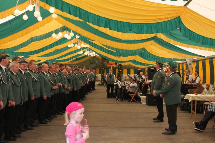 Bild 23 aus Schützenfest 2012
